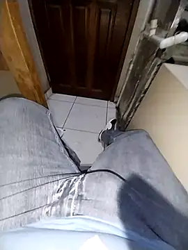 Whiper2024 online show from February 20, 6:21 pm