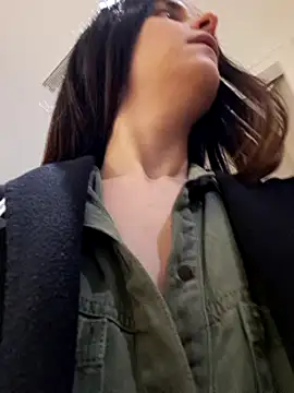 RaonXO online show from February 1, 6:08 pm