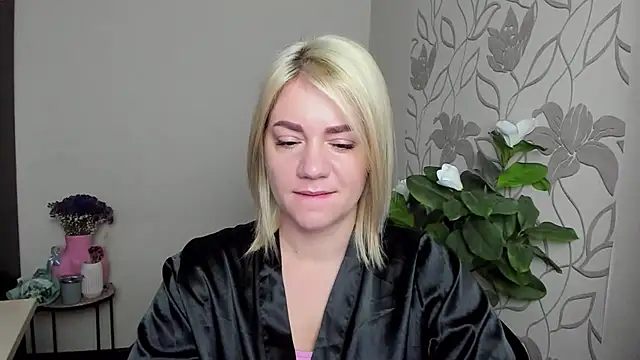 MariaSttone online show from November 2, 9:36 am