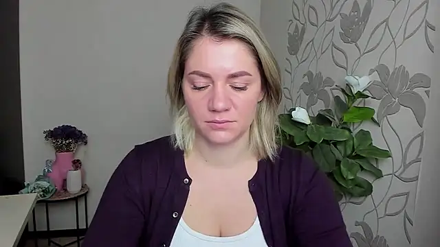 MariaSttone online show from October 14, 10:49 am