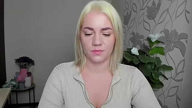 MariaSttone online show from November 5, 9:40 pm