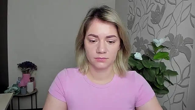 MariaSttone online show from October 29, 9:30 am