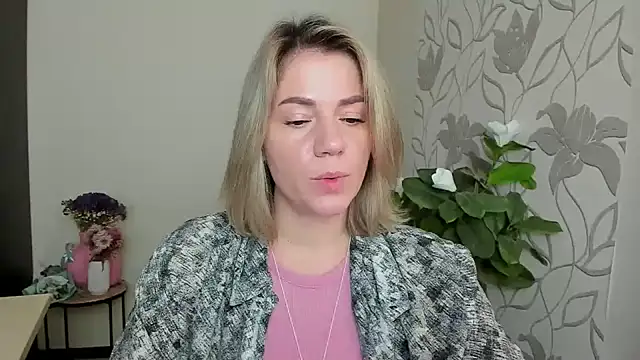 MariaSttone online show from September 24, 9:27 am