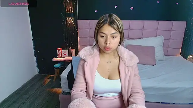 AntonellaRosee  online show from October 2, 11:57 am