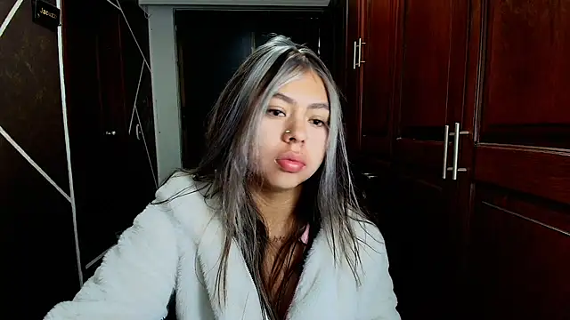 AntonellaRosee  online show from March 18, 11:44 am
