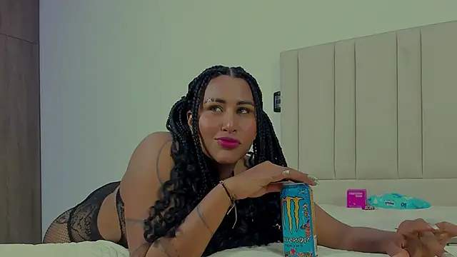 StormyButty18 online show from October 27, 3:40 am