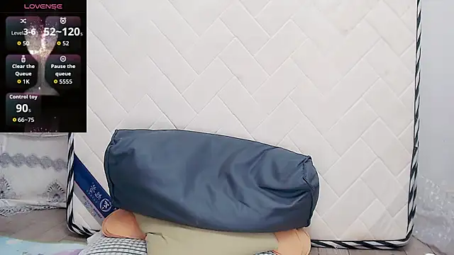 Snapshot of baoer-558 chatting on October 18, 2:57 am baoer-558 online show from October 18, 2:57 am