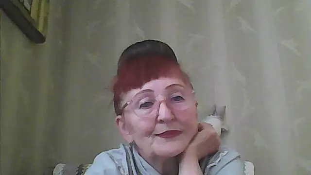 Snapshot of TanyaSweet634 chatting on July 8, 5:41 am TanyaSweet634 online show from July 8, 5:41 am