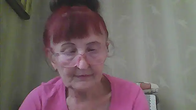 Snapshot of TanyaSweet634 chatting on September 25, 5:46 am TanyaSweet634 online show from September 25, 5:46 am