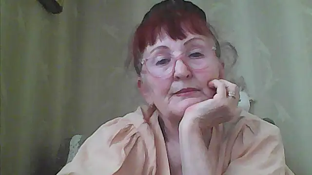 Snapshot of TanyaSweet634 chatting on June 11, 5:15 am TanyaSweet634 online show from June 11, 5:15 am