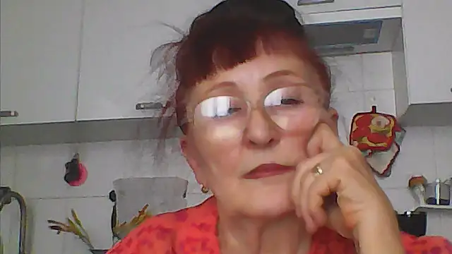Snapshot of TanyaSweet634 chatting on July 2, 6:08 am TanyaSweet634 online show from July 2, 6:08 am