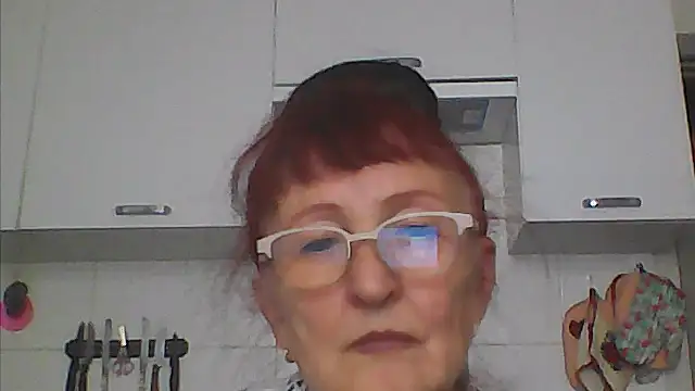 Snapshot of TanyaSweet634 chatting on September 22, 6:08 am TanyaSweet634 online show from September 22, 6:08 am