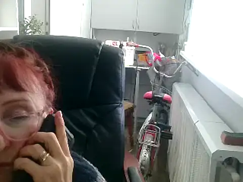 Snapshot of TanyaSweet634 chatting on March 19, 10:11 am TanyaSweet634 online show from March 19, 10:11 am
