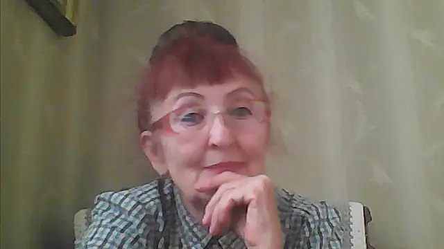 Snapshot of TanyaSweet634 chatting on September 15, 5:41 am TanyaSweet634 online show from September 15, 5:41 am