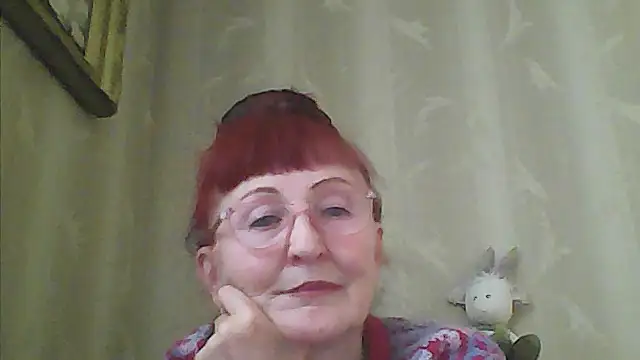 Snapshot of TanyaSweet634 chatting on May 7, 4:50 am TanyaSweet634 online show from May 7, 4:50 am