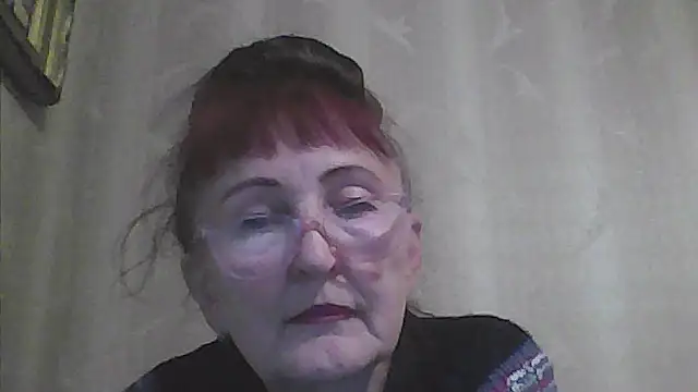 Snapshot of TanyaSweet634 chatting on October 10, 6:14 am TanyaSweet634 online show from October 10, 6:14 am