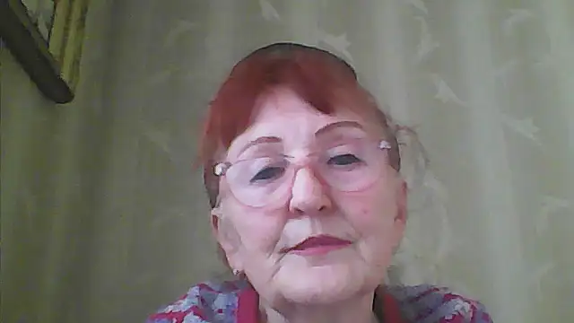 Snapshot of TanyaSweet634 chatting on April 22, 5:14 am TanyaSweet634 online show from April 22, 5:14 am