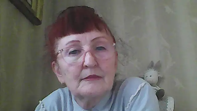 Snapshot of TanyaSweet634 chatting on May 20, 5:26 am TanyaSweet634 online show from May 20, 5:26 am