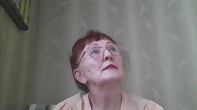Snapshot of TanyaSweet634 chatting on June 25, 5:05 am TanyaSweet634 online show from June 25, 5:05 am