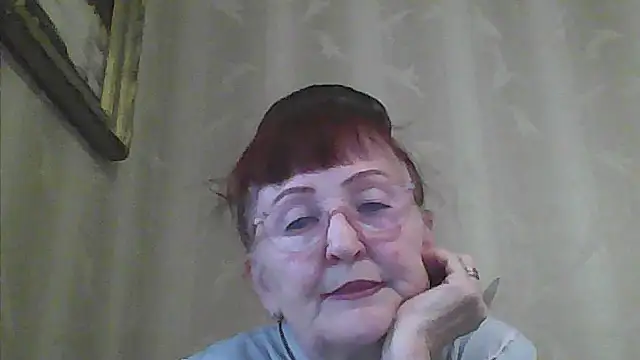 Snapshot of TanyaSweet634 chatting on June 4, 4:50 am TanyaSweet634 online show from June 4, 4:50 am