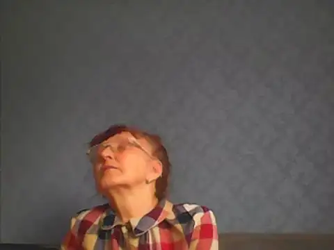 Snapshot of TanyaSweet634 chatting on March 2, 10:47 am TanyaSweet634 online show from March 2, 10:47 am