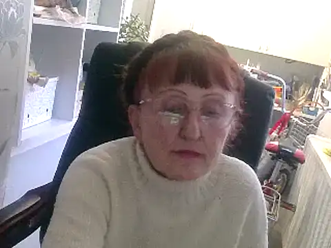 Snapshot of TanyaSweet634 chatting on March 16, 2:44 pm TanyaSweet634 online show from March 16, 2:44 pm
