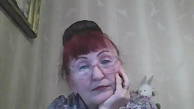 Snapshot of TanyaSweet634 chatting on May 9, 5:22 am TanyaSweet634 online show from May 9, 5:22 am