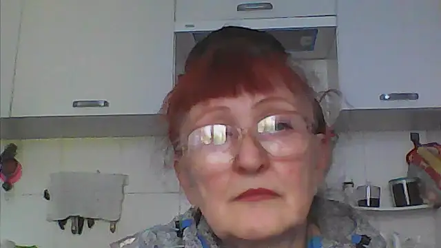 Snapshot of TanyaSweet634 chatting on May 2, 5:45 am TanyaSweet634 online show from May 2, 5:45 am
