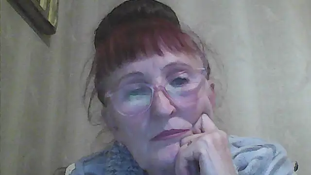 Snapshot of TanyaSweet634 chatting on October 8, 3:24 pm TanyaSweet634 online show from October 8, 3:24 pm