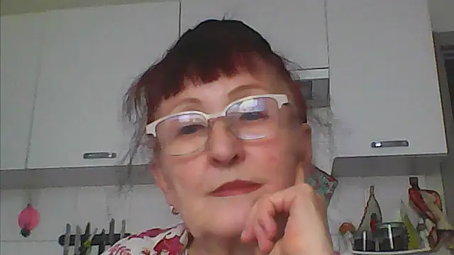 Snapshot of TanyaSweet634 chatting on June 16, 8:03 am TanyaSweet634 online show from June 16, 8:03 am