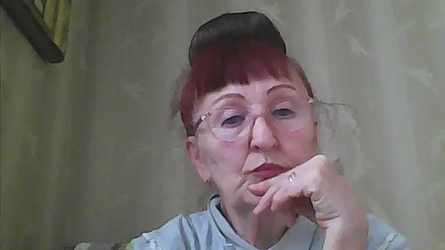 Snapshot of TanyaSweet634 chatting on May 24, 5:40 am TanyaSweet634 online show from May 24, 5:40 am