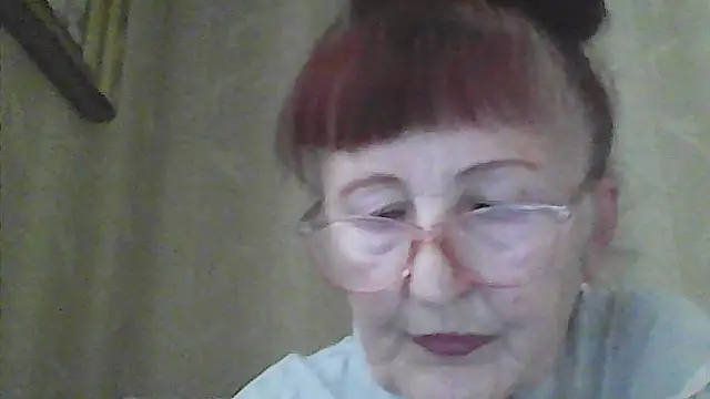 Snapshot of TanyaSweet634 chatting on June 27, 5:46 am TanyaSweet634 online show from June 27, 5:46 am