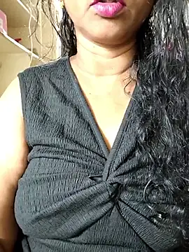 Snapshot of Bangarupapa chatting on May 10, 1:57 pm Bangarupapa online show from May 10, 1:57 pm