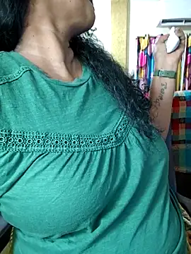 Snapshot of Bangarupapa chatting on May 9, 3:59 pm Bangarupapa online show from May 9, 3:59 pm