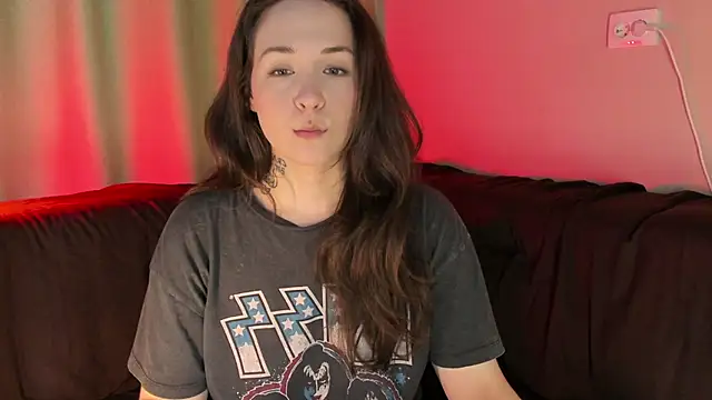 Snapshot of MonicaRocket chatting on September 23, 12:23 pm MonicaRocket online show from September 23, 12:23 pm