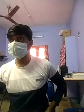 Snapshot of Tamilandteluguboy14 chatting on December 18, 10:52 am Tamilandteluguboy14 online show from December 18, 10:52 am