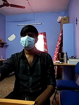 Snapshot of Tamilandteluguboy14 chatting on November 7, 6:18 am Tamilandteluguboy14 online show from November 7, 6:18 am