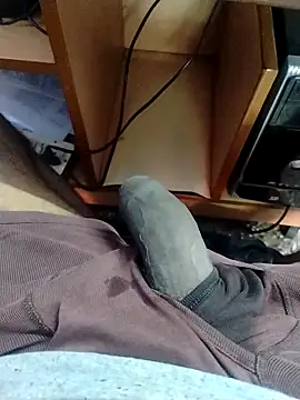 Snapshot of Tamilandteluguboy14 chatting on November 15, 7:12 am Tamilandteluguboy14 online show from November 15, 7:12 am