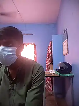 Snapshot of Tamilandteluguboy14 chatting on December 23, 5:49 am Tamilandteluguboy14 online show from December 23, 5:49 am