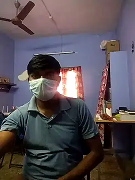 Snapshot of Tamilandteluguboy14 chatting on November 26, 10:59 am Tamilandteluguboy14 online show from November 26, 10:59 am