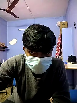 Snapshot of Tamilandteluguboy14 chatting on November 29, 8:47 am Tamilandteluguboy14 online show from November 29, 8:47 am