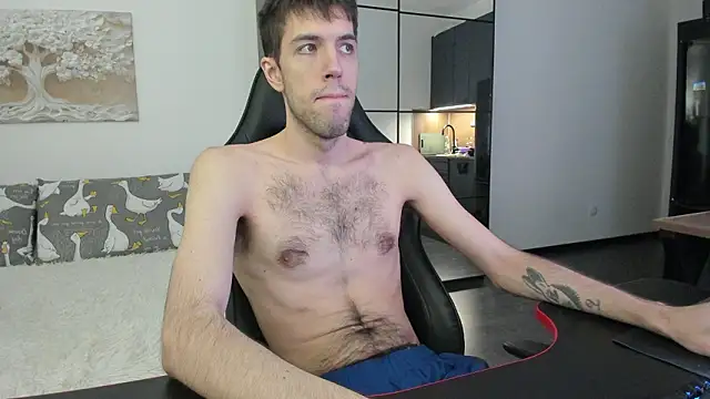 White Dylan online show from March 13, 8:36 pm