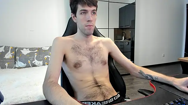 White Dylan online show from November 21, 8:35 am