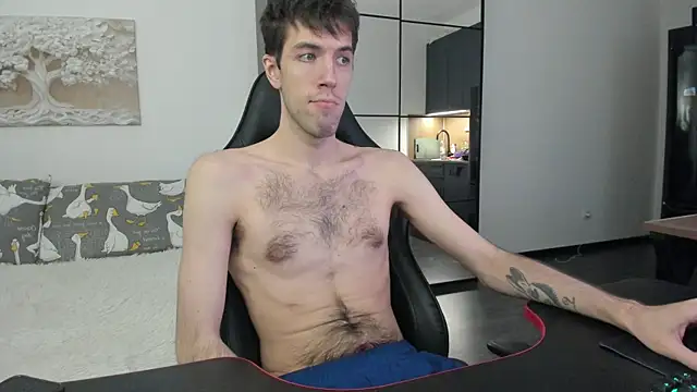 White Dylan online show from April 4, 11:00 pm