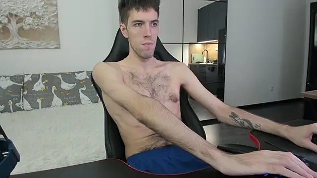 White Dylan online show from December 16, 6:17 am