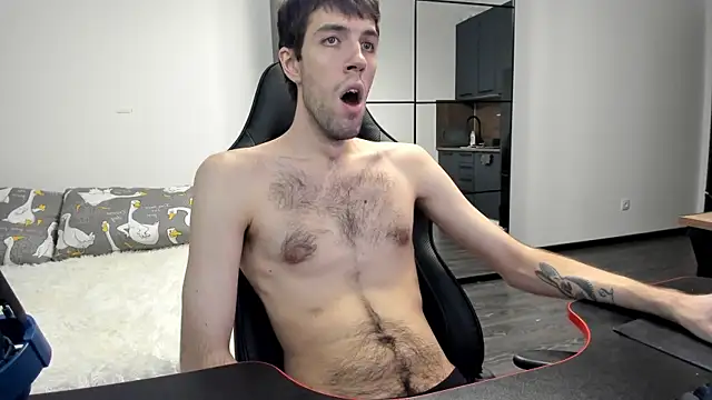 White Dylan online show from November 17, 4:16 am