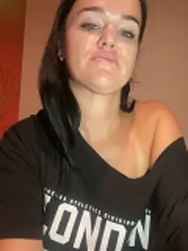 English-Chloe96 online show from December 22, 6:08 pm