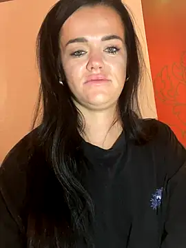 English-Chloe96 online show from October 15, 3:38 am