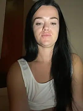 English-Chloe96 online show from February 12, 6:40 pm