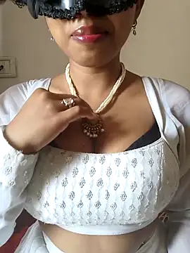 sandy naughty online show from February 27, 8:46 am